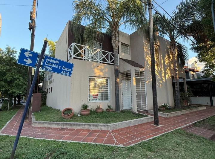 Casa · 120m² · 3 Dormitorios · 1 Cochera
