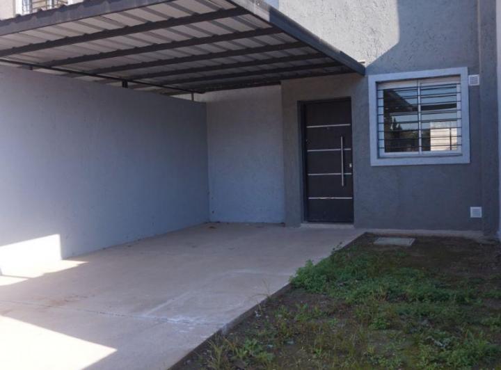 Casa · 125m² · 5 Ambientes · 2 Cocheras