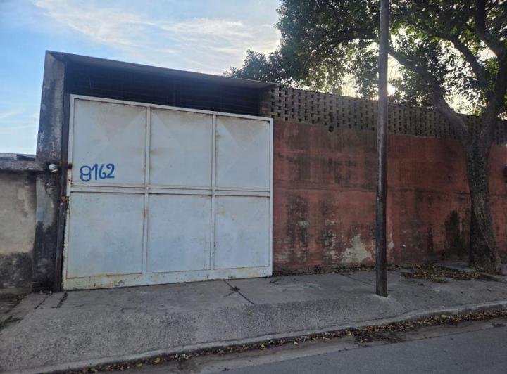 Bodega-Galpón · 130m² · 3 Ambientes