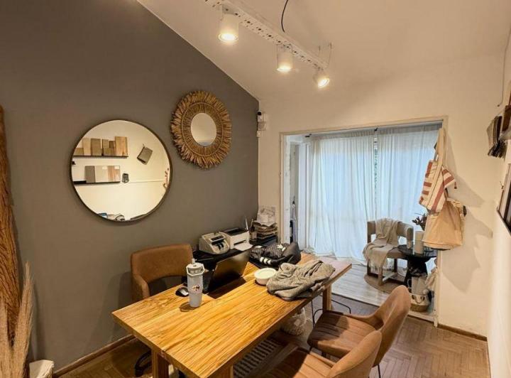 Casa · 250m² · 5 Ambientes · 1 Cochera