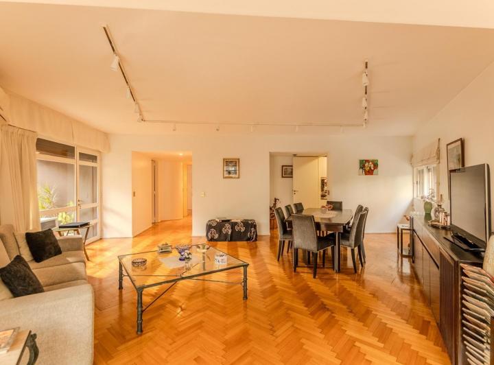 Departamento · 131m² · 4 Ambientes · 1 Cochera