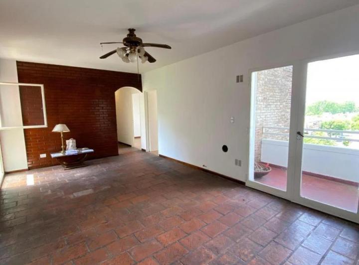 Departamento · 81m² · 4 Ambientes