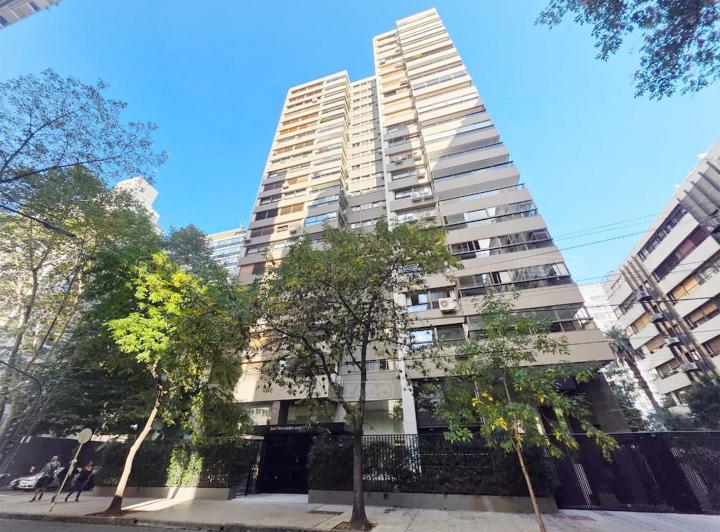 Departamento · 227m² · 4 Ambientes · 2 Cocheras
