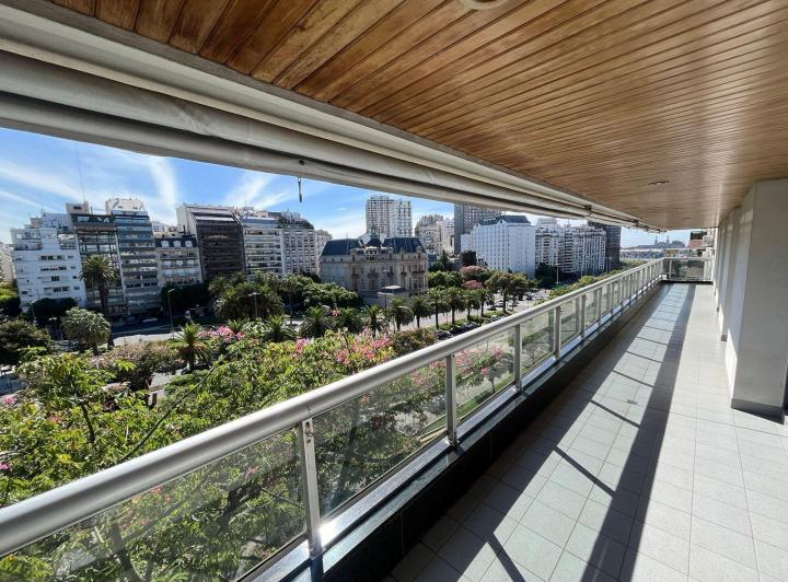 Departamento · 227m² · 5 Ambientes · 2 Cocheras