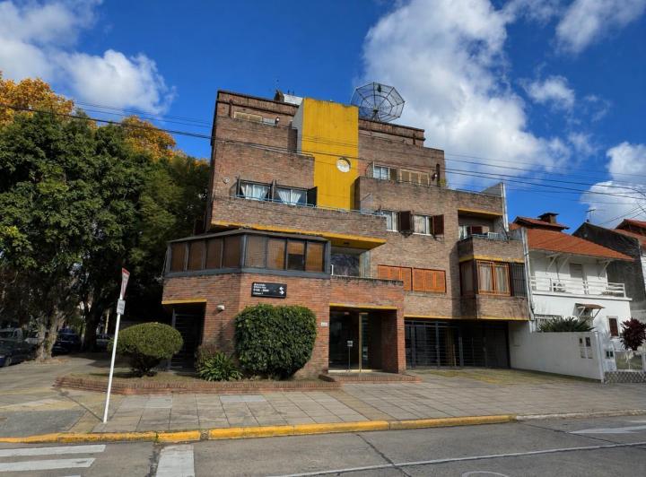 Departamento · 111m² · 4 Ambientes · 2 Cocheras