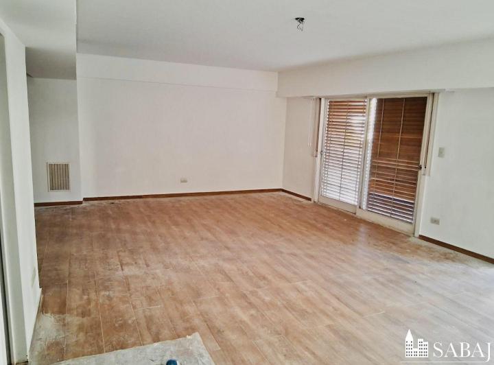 Departamento · 228m² · 5 Ambientes · 1 Cochera