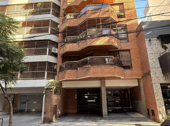 Departamento · 82m² · 4 Ambientes · 1 Cochera