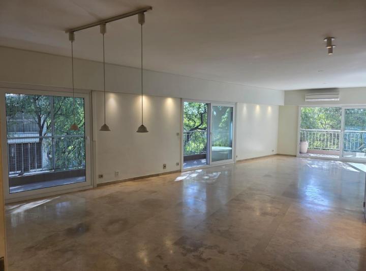 Departamento · 150m² · 5 Ambientes · 1 Cochera