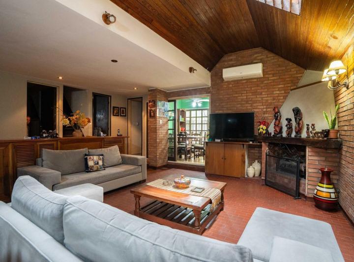 Casa · 140m² · 4 Ambientes