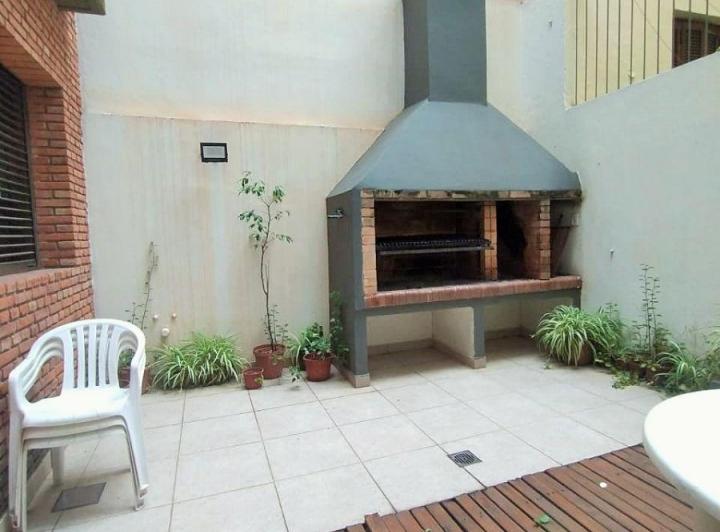 Casa · 252m² · 5 Ambientes · 1 Cochera