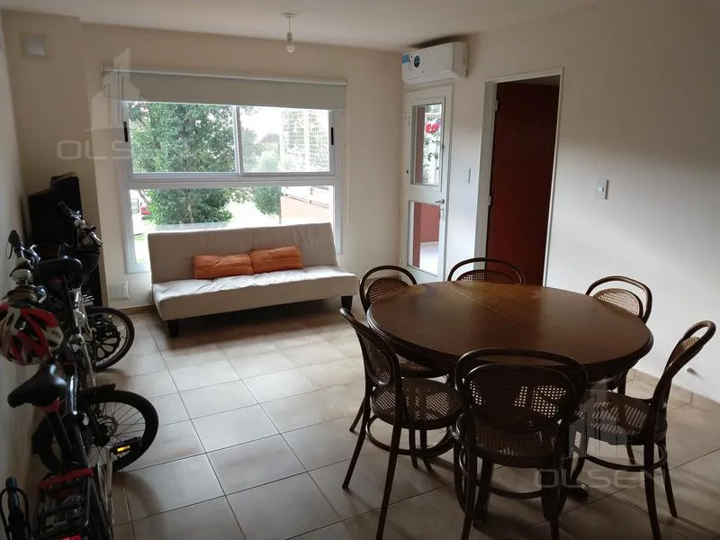 Venta "Balcones del Chateau" Dpto 2 Dorm C/ Gran Balcón - Excelente Ubicación