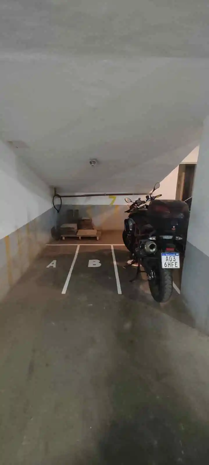 ALQUILO COCHERA PARA "MOTO" Bº GRAL. PAZ - FELIX FRIAS 546