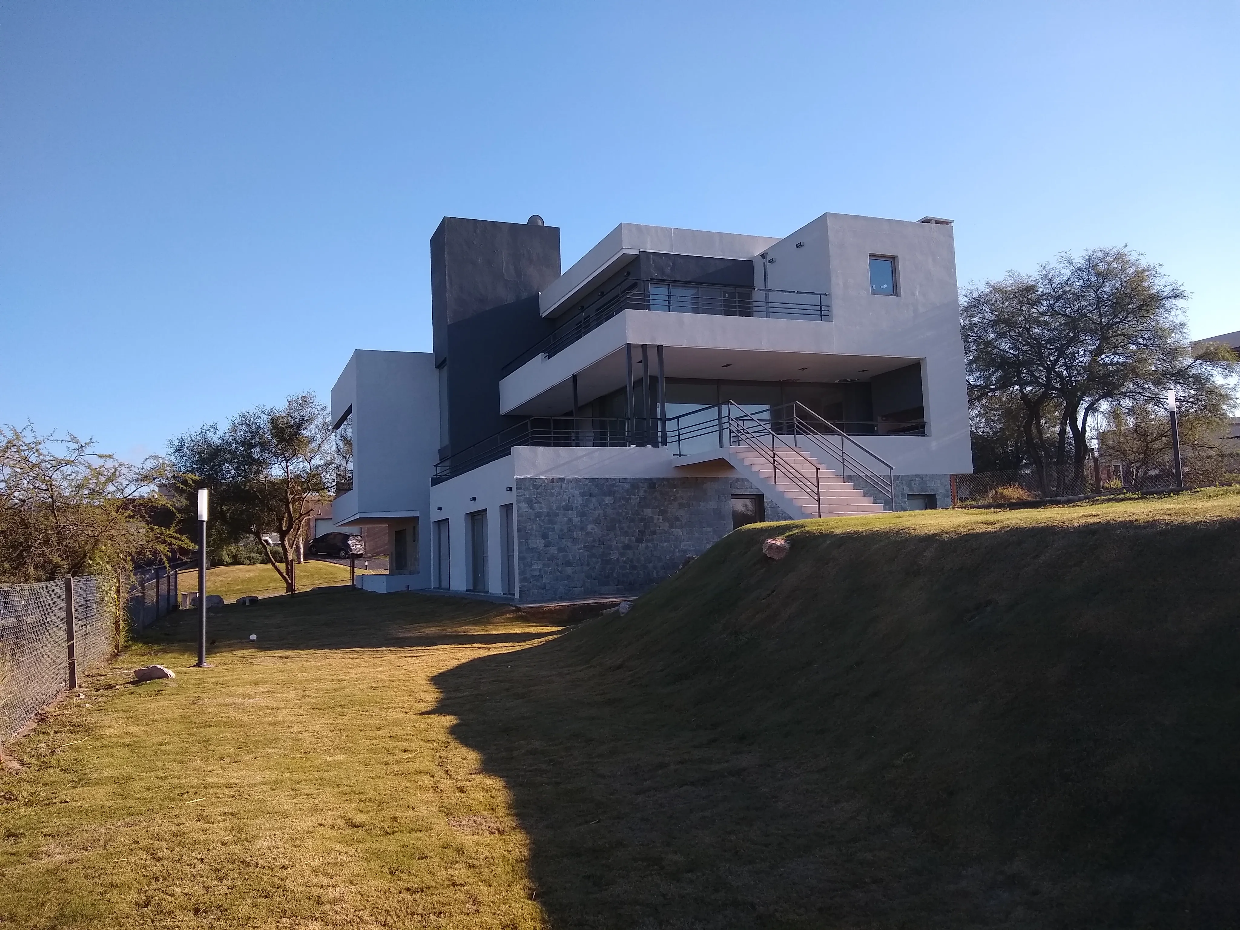 ¡Venta! Hermosa Casa en La Arbolada Hollywood  ¡Con Escritura!