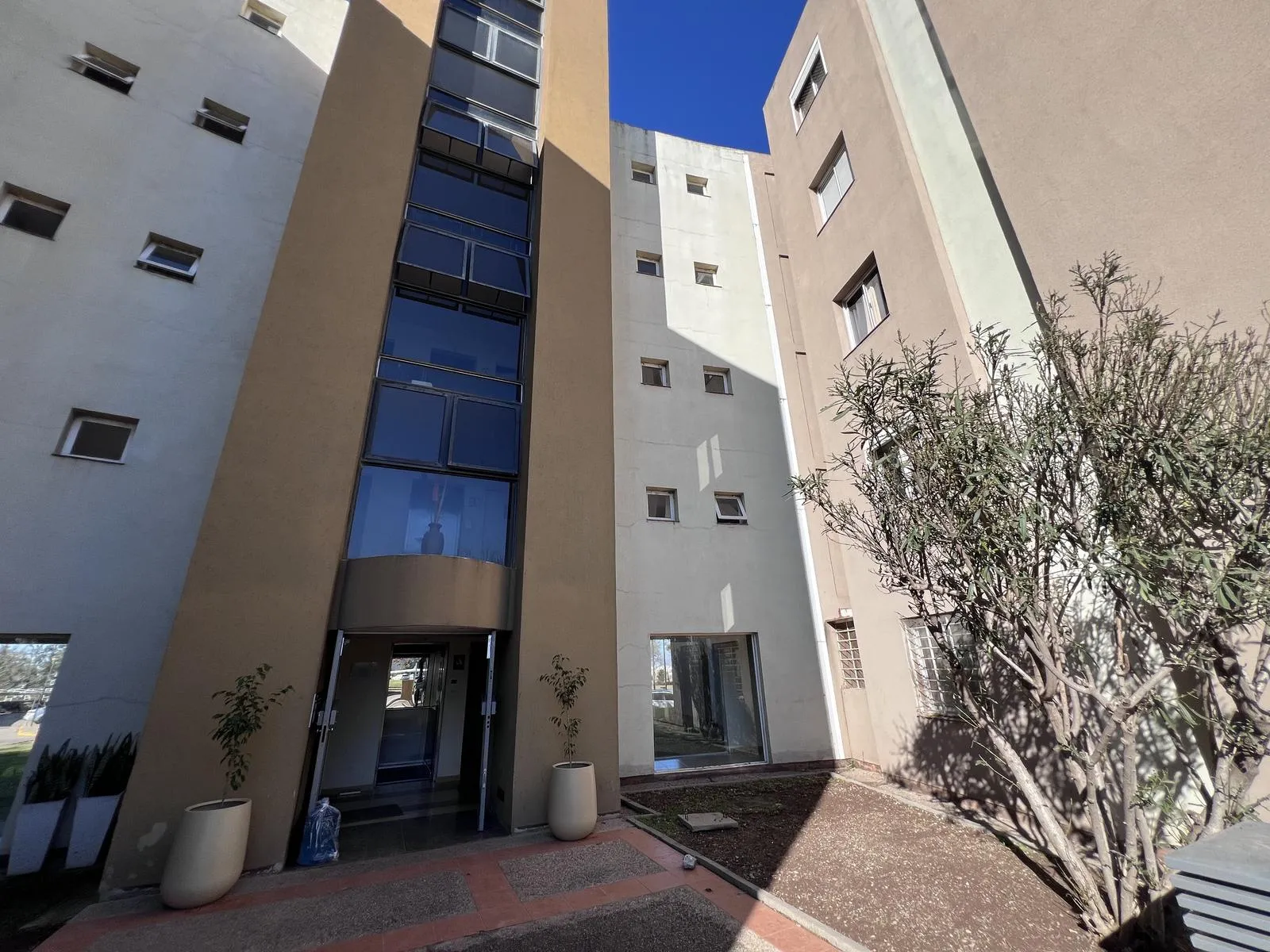 ¡Venta! Amplio Dpto. en Balcones del Chateau - 3 Dormitorios ¡Con cochera!