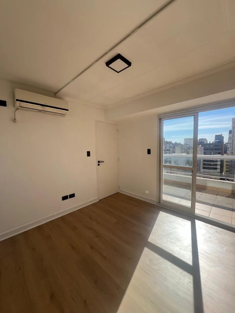 ¡Departamento a la venta de 1 dormitorio frente al buen pastor! Posesion Inmedia...