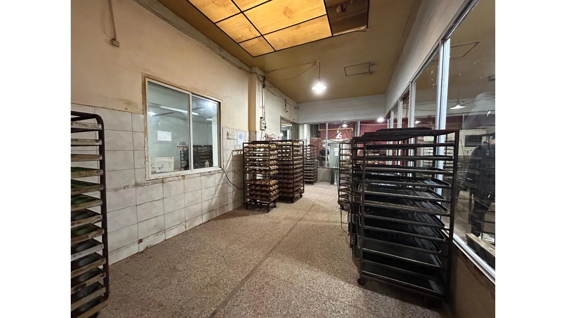 LOCAL INDUSTRIAL AVELLANEDA ALQUILER