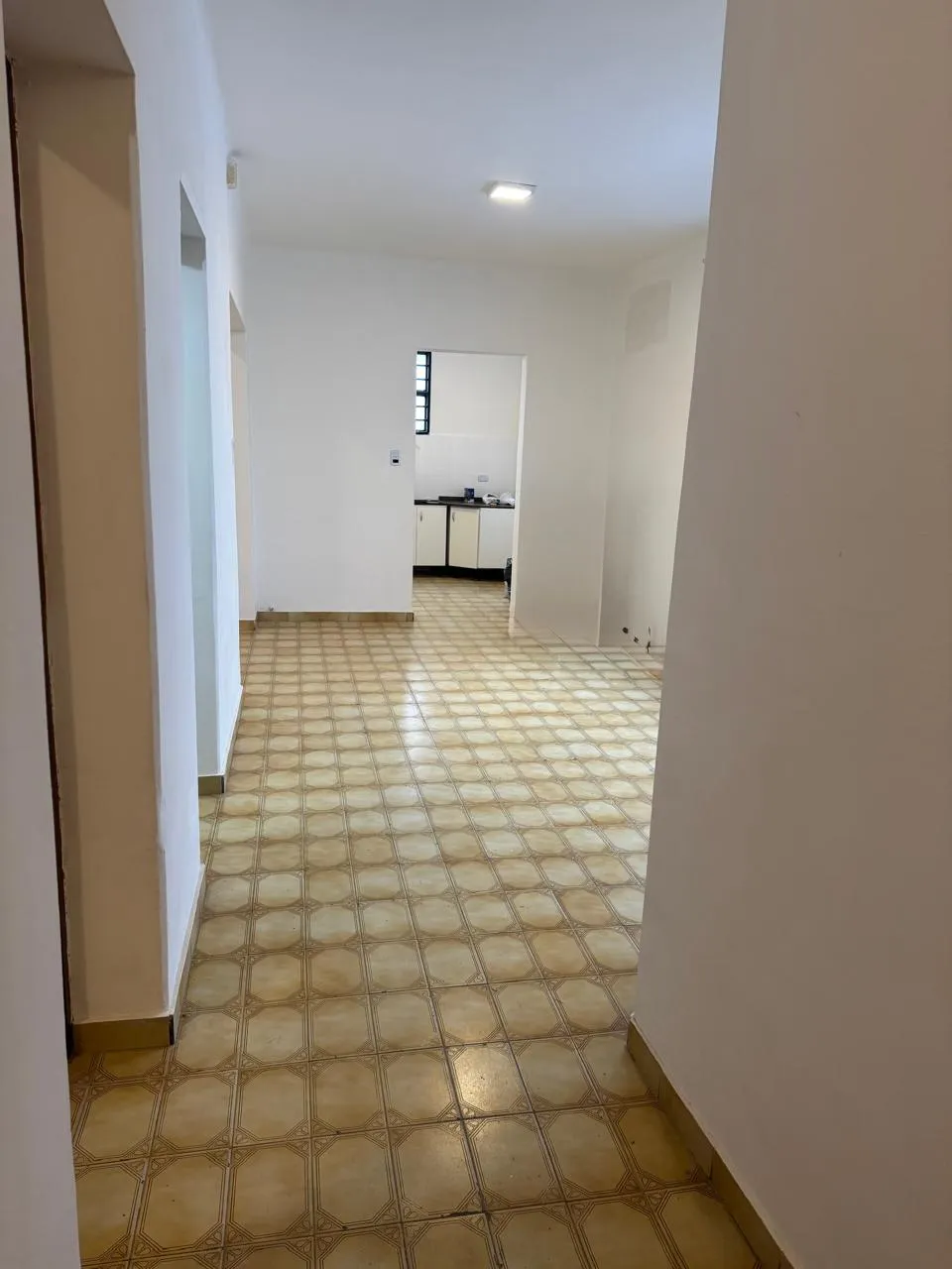 ALQUILO CASA MUY AMPLIA $850.000 B° ALTO ALBERDI