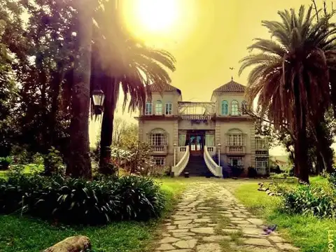 Hotel en Venta en San Lorenzo, Capital