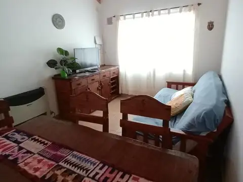 Casa en Alquiler en Roldan, San Lorenzo