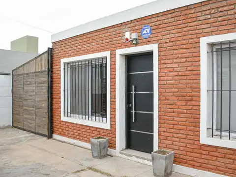 Casa en Venta en Piñero, Rosario