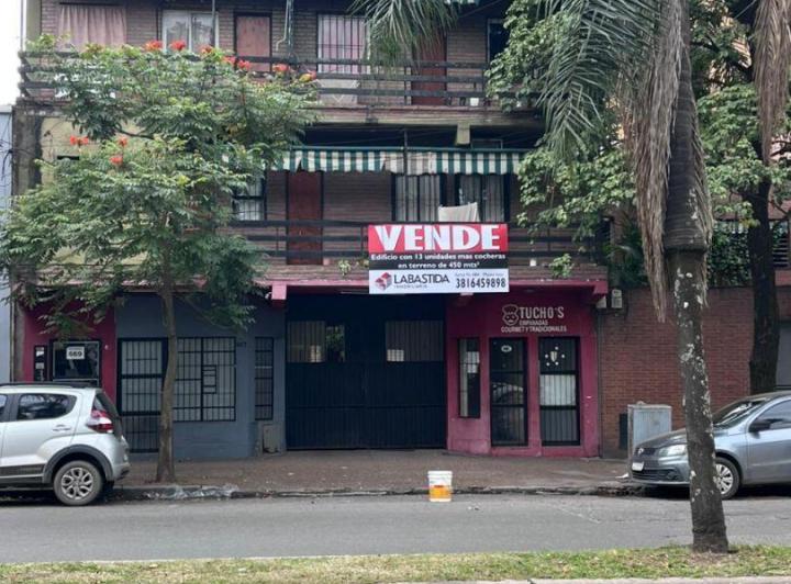 Edificio · 657m² · 6 Cocheras