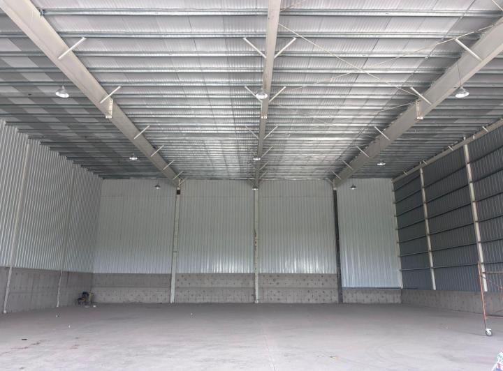 Bodega-Galpón · 847m² · 2 Ambientes