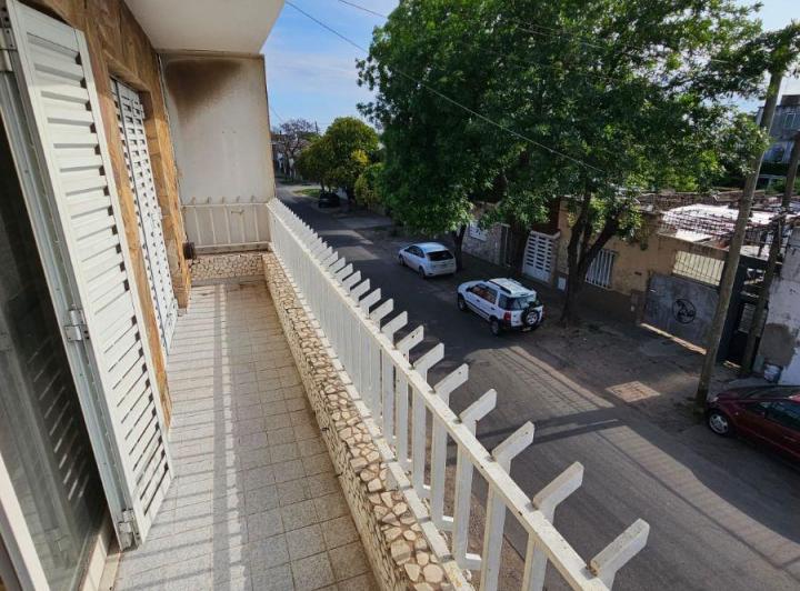 Departamento · 60m² · 8 Ambientes