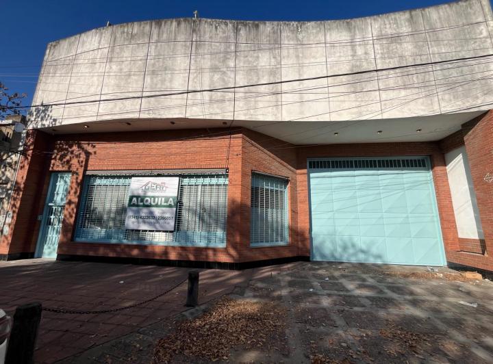 Bodega-Galpón · 850m²