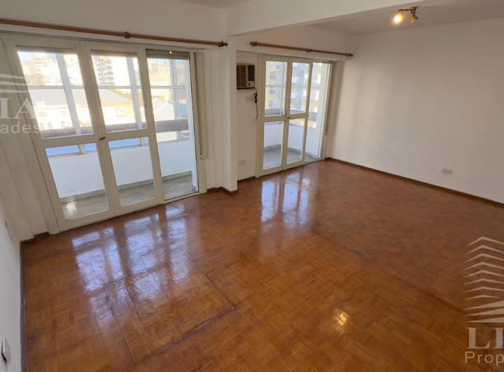 Departamento · 70m² · 4 Ambientes