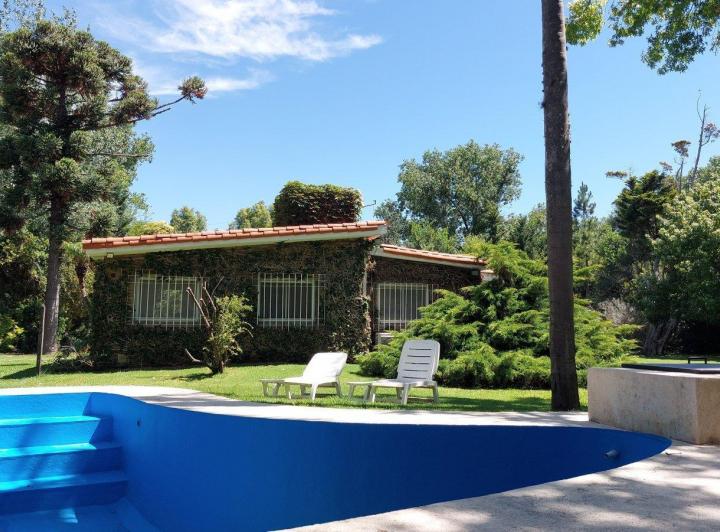 Casa · 110m² · 3 Ambientes · 1 Cochera
