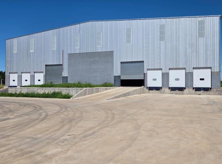 Bodega-Galpón · 2600m²