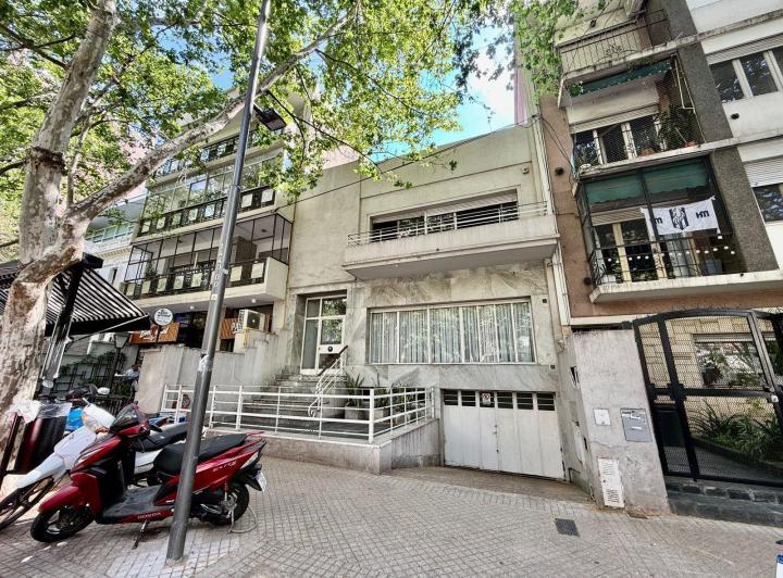 Local comercial · 640m² · 10 Ambientes · 7 Cocheras