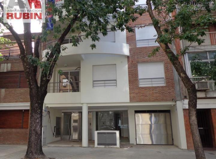 Departamento · 75m² · 4 Ambientes · 1 Cochera