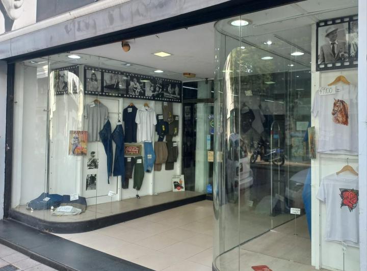 Local comercial · 270m² · 2 Ambientes
