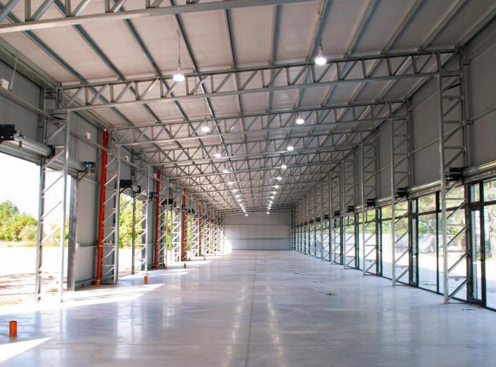 Local comercial · 1843m²
