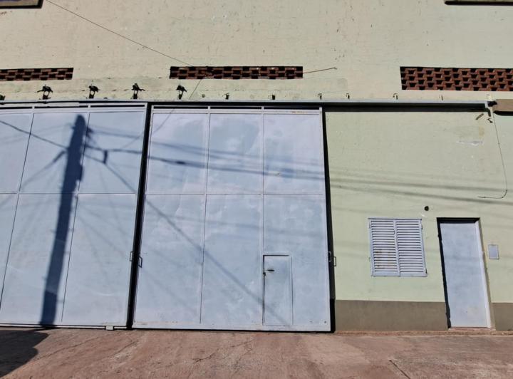 Bodega-Galpón · 1111m² · 3 Ambientes