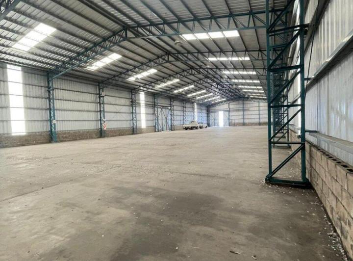 Bodega-Galpón · 1200m² · 2 Ambientes