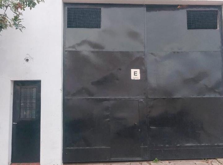 Bodega-Galpón · 232m² · 2 Ambientes