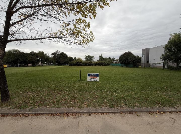 Terreno · 1500m²