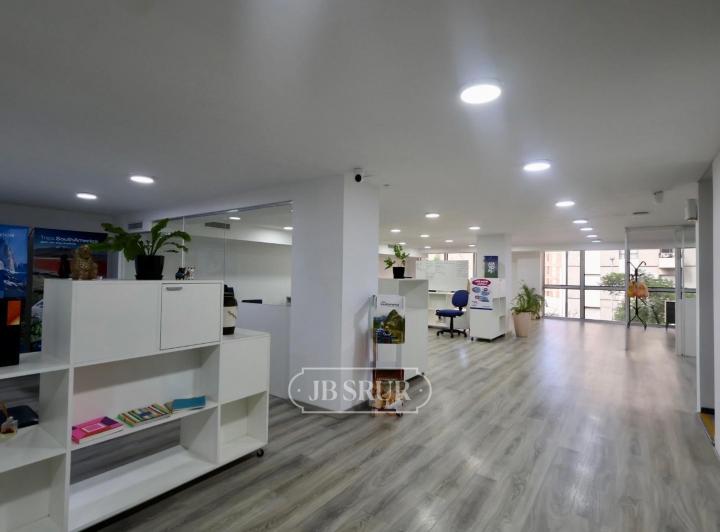 Oficina comercial · 442m² · 6 Ambientes