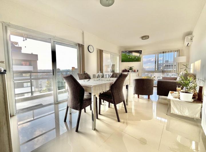 Departamento · 100m² · 4 Ambientes · 1 Cochera