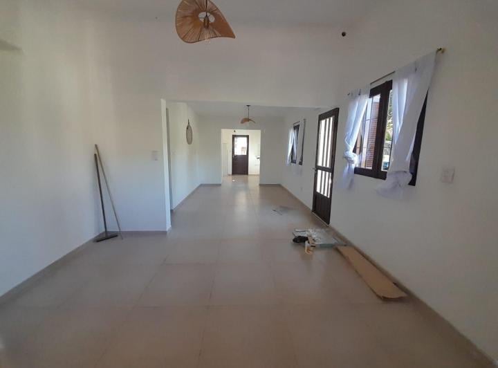 Casa · 100m² · 5 Ambientes · 1 Cochera