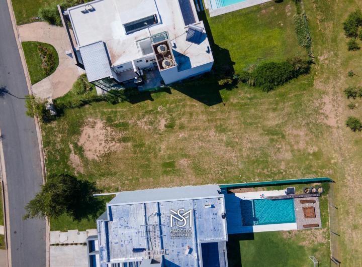 Terreno · 624m²