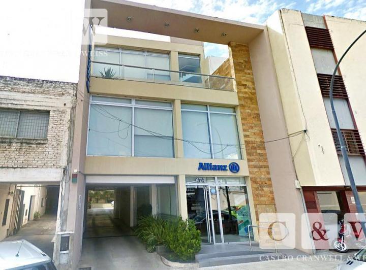 Local comercial · 856m²