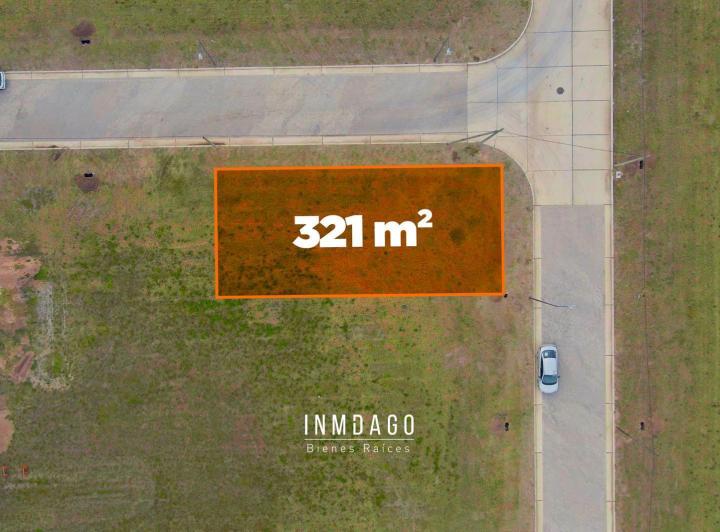Terreno · 320m²