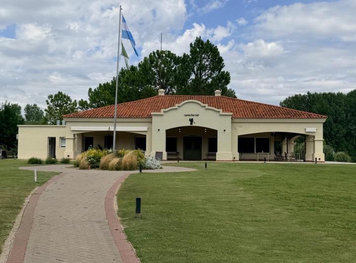 Terreno · 700m²