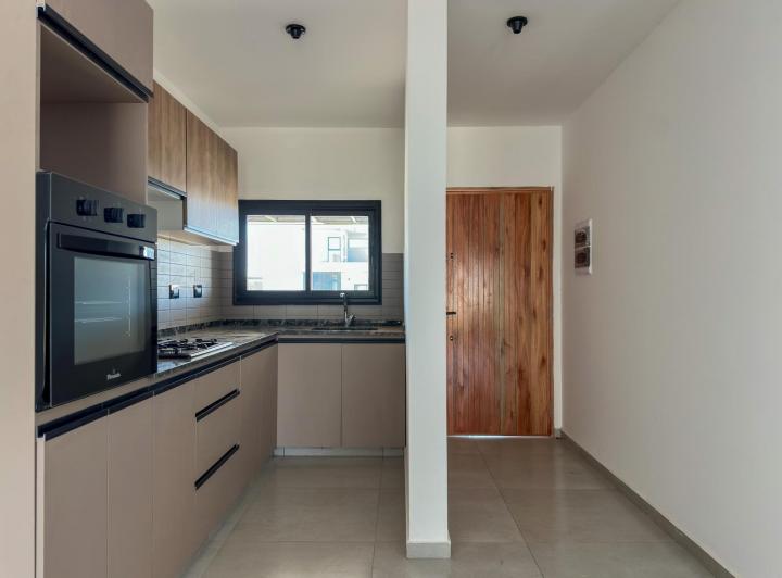 PH · 70m² · 4 Ambientes · 1 Cochera