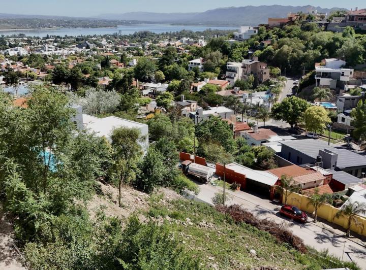Terreno · 464m²