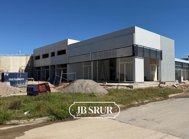 Local comercial · 52m² · 2 Ambientes · 1 Cochera