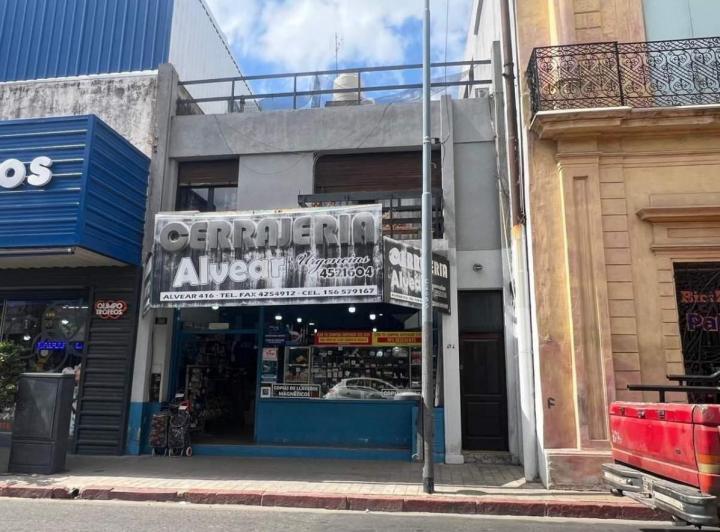 Local comercial · 170m² · 3 Ambientes